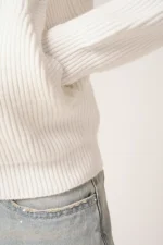 Amicci Mesa Ribbed Zip Through Sweater White (3)